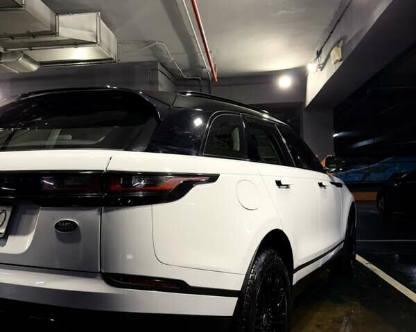 Білий Ленд Ровер Рендж Ровер Велар, об'ємом двигуна 2 л та пробігом 44 тис. км за 60000 $, фото 5 на Automoto.ua