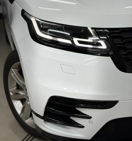 Белый Ленд Ровер Рендж Ровер Велар, объемом двигателя 2 л и пробегом 20 тыс. км за 45999 $, фото 4 на Automoto.ua