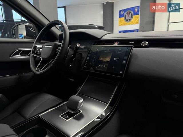 Білий Ленд Ровер Рендж Ровер Велар, об'ємом двигуна 2 л та пробігом 1 тис. км за 94500 $, фото 60 на Automoto.ua