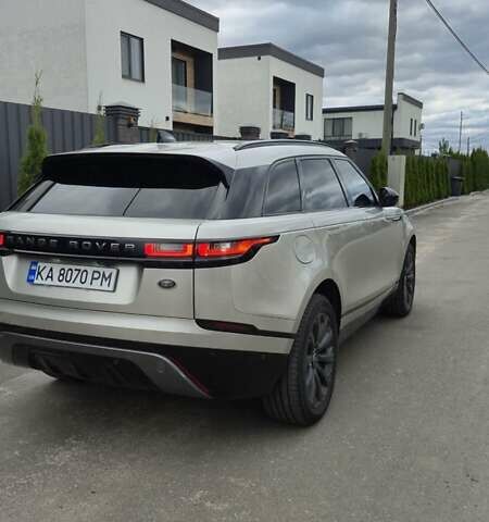 Бежевый Ленд Ровер Рендж Ровер Велар, объемом двигателя 2 л и пробегом 124 тыс. км за 32500 $, фото 1 на Automoto.ua