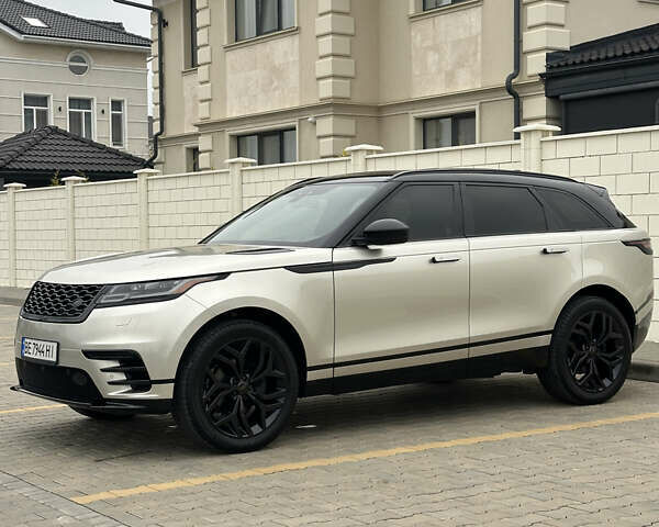 Бежевый Ленд Ровер Рендж Ровер Велар, объемом двигателя 2 л и пробегом 24 тыс. км за 43500 $, фото 2 на Automoto.ua