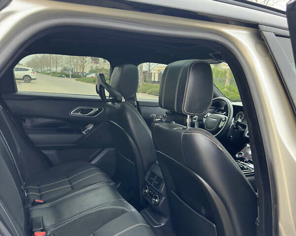 Бежевый Ленд Ровер Рендж Ровер Велар, объемом двигателя 2 л и пробегом 24 тыс. км за 43500 $, фото 18 на Automoto.ua