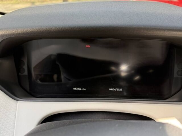 Черный Ленд Ровер Рендж Ровер Велар, объемом двигателя 3 л и пробегом 0 тыс. км за 47000 $, фото 3 на Automoto.ua