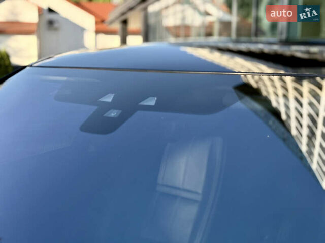 Чорний Ленд Ровер Рендж Ровер Велар, об'ємом двигуна 2 л та пробігом 105 тис. км за 32000 $, фото 13 на Automoto.ua