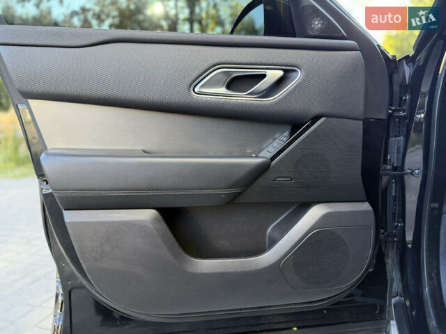 Чорний Ленд Ровер Рендж Ровер Велар, об'ємом двигуна 2 л та пробігом 105 тис. км за 32000 $, фото 27 на Automoto.ua