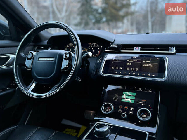 Черный Ленд Ровер Рендж Ровер Велар, объемом двигателя 3 л и пробегом 102 тыс. км за 39990 $, фото 20 на Automoto.ua