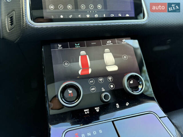 Чорний Ленд Ровер Рендж Ровер Велар, об'ємом двигуна 2 л та пробігом 105 тис. км за 32000 $, фото 43 на Automoto.ua