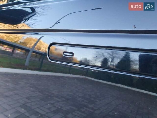 Ленд Ровер Рендж Ровер Велар 2017 у Києві на Automoto.ua Чорний Ленд Ровер Рендж Ровер Велар, об'ємом двигуна 2 л та пробігом 90 тис. км за 35999 $, фото 31 на Automoto.ua