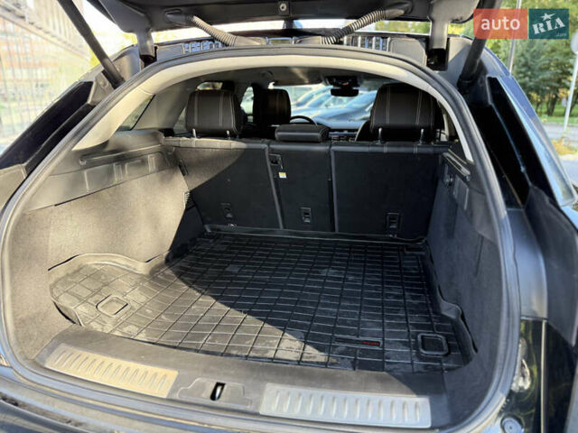 Черный Ленд Ровер Рендж Ровер Велар, объемом двигателя 2 л и пробегом 105 тыс. км за 32000 $, фото 56 на Automoto.ua