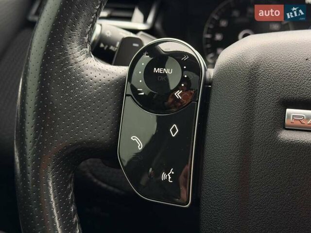 Чорний Ленд Ровер Рендж Ровер Велар, об'ємом двигуна 2 л та пробігом 95 тис. км за 40000 $, фото 61 на Automoto.ua