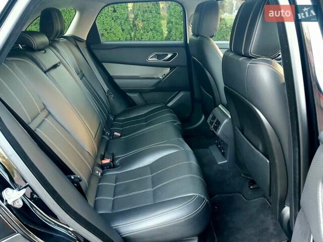 Ленд Ровер Рендж Ровер Велар 2017 у Києві на Automoto.ua Чорний Ленд Ровер Рендж Ровер Велар, об'ємом двигуна 2 л та пробігом 90 тис. км за 35999 $, фото 50 на Automoto.ua