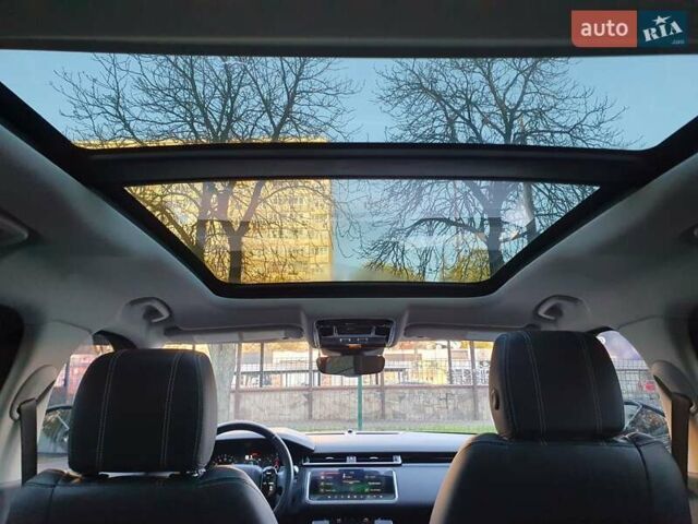 Ленд Ровер Рендж Ровер Велар 2017 у Києві на Automoto.ua Чорний Ленд Ровер Рендж Ровер Велар, об'ємом двигуна 2 л та пробігом 90 тис. км за 35999 $, фото 56 на Automoto.ua