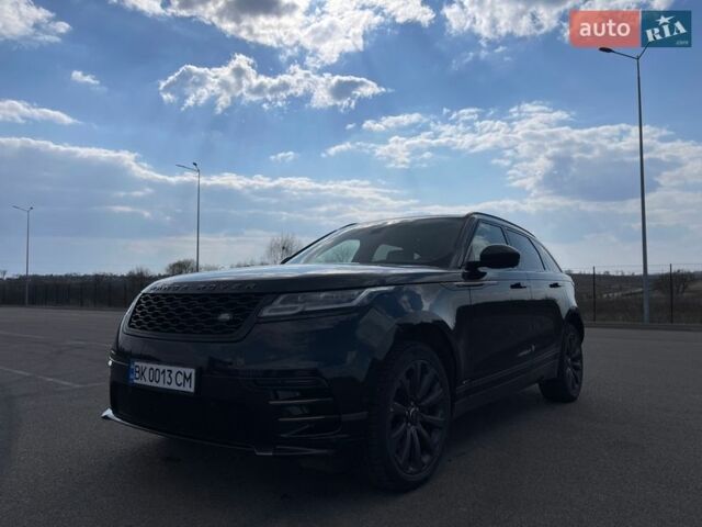 Чорний Ленд Ровер Рендж Ровер Велар, об'ємом двигуна 2.99 л та пробігом 100 тис. км за 39999 $, фото 4 на Automoto.ua