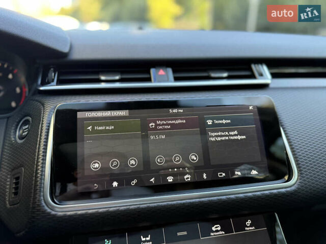 Черный Ленд Ровер Рендж Ровер Велар, объемом двигателя 2 л и пробегом 105 тыс. км за 32000 $, фото 45 на Automoto.ua