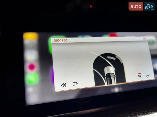 Чорний Ленд Ровер Рендж Ровер Велар, об'ємом двигуна 2 л та пробігом 58 тис. км за 35800 $, фото 25 на Automoto.ua