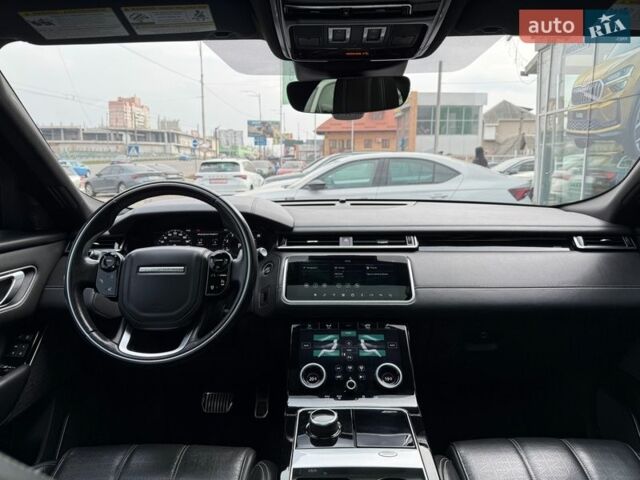Чорний Ленд Ровер Рендж Ровер Велар, об'ємом двигуна 2 л та пробігом 107 тис. км за 35500 $, фото 19 на Automoto.ua