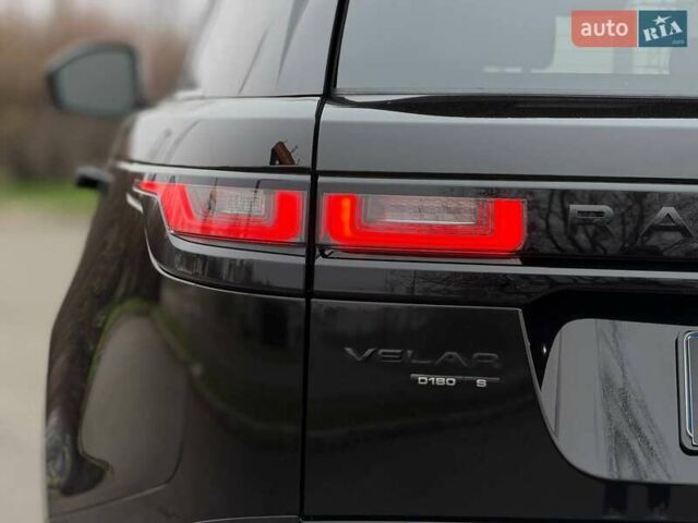 Чорний Ленд Ровер Рендж Ровер Велар, об'ємом двигуна 2 л та пробігом 95 тис. км за 40000 $, фото 26 на Automoto.ua