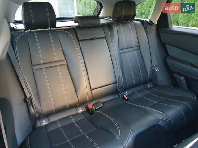 Ленд Ровер Рендж Ровер Велар 2017 у Києві на Automoto.ua Чорний Ленд Ровер Рендж Ровер Велар, об'ємом двигуна 2 л та пробігом 90 тис. км за 35999 $, фото 51 на Automoto.ua