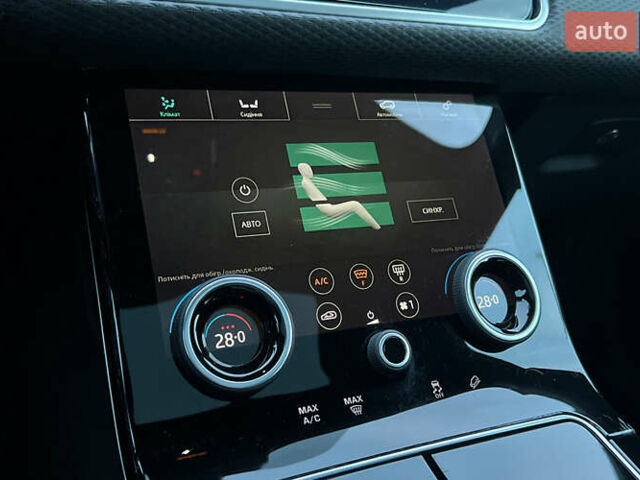 Черный Ленд Ровер Рендж Ровер Велар, объемом двигателя 3 л и пробегом 102 тыс. км за 39990 $, фото 16 на Automoto.ua