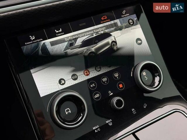 Чорний Ленд Ровер Рендж Ровер Велар, об'ємом двигуна 2 л та пробігом 95 тис. км за 40000 $, фото 69 на Automoto.ua