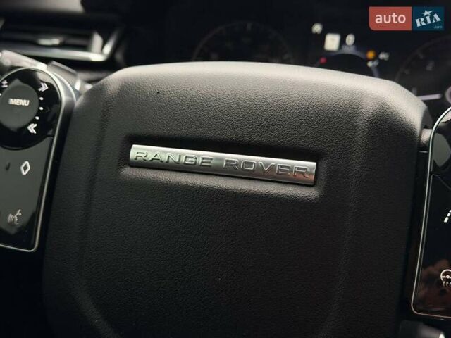 Чорний Ленд Ровер Рендж Ровер Велар, об'ємом двигуна 2 л та пробігом 95 тис. км за 40000 $, фото 63 на Automoto.ua