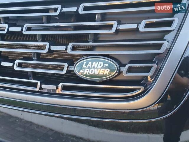 Ленд Ровер Рендж Ровер Велар 2017 у Києві на Automoto.ua Чорний Ленд Ровер Рендж Ровер Велар, об'ємом двигуна 2 л та пробігом 90 тис. км за 35999 $, фото 26 на Automoto.ua
