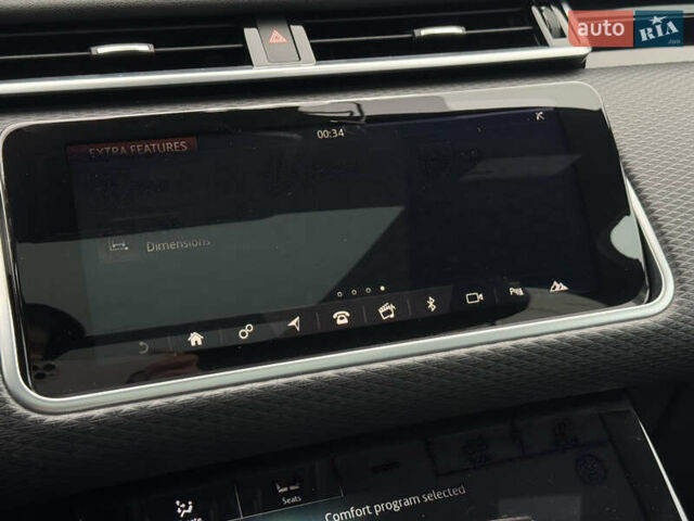 Черный Ленд Ровер Рендж Ровер Велар, объемом двигателя 2 л и пробегом 56 тыс. км за 37900 $, фото 64 на Automoto.ua