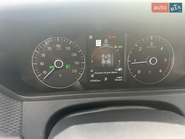 Черный Ленд Ровер Рендж Ровер Велар, объемом двигателя 2 л и пробегом 103 тыс. км за 32000 $, фото 8 на Automoto.ua