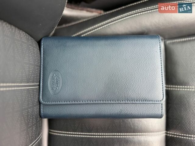 Чорний Ленд Ровер Рендж Ровер Велар, об'ємом двигуна 2 л та пробігом 107 тис. км за 35500 $, фото 23 на Automoto.ua