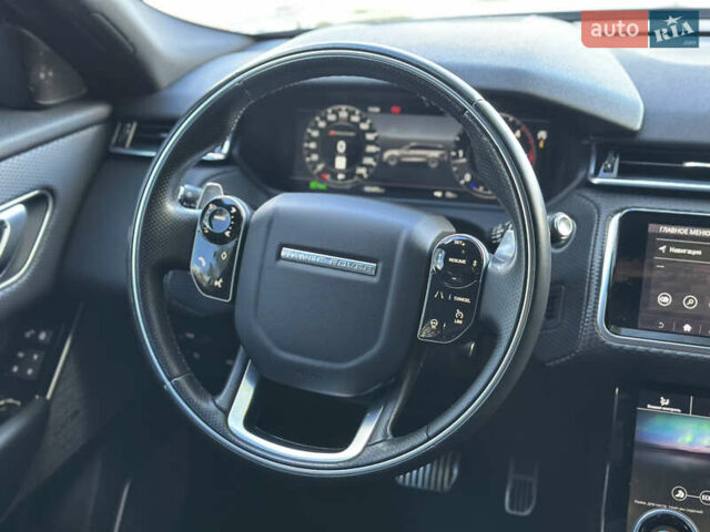 Чорний Ленд Ровер Рендж Ровер Велар, об'ємом двигуна 2 л та пробігом 83 тис. км за 32900 $, фото 28 на Automoto.ua