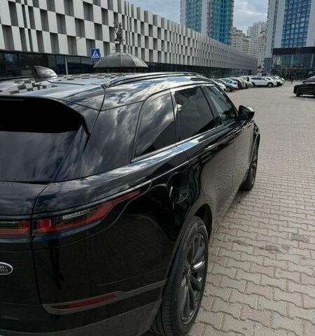 Чорний Ленд Ровер Рендж Ровер Велар, об'ємом двигуна 2 л та пробігом 105 тис. км за 36500 $, фото 3 на Automoto.ua