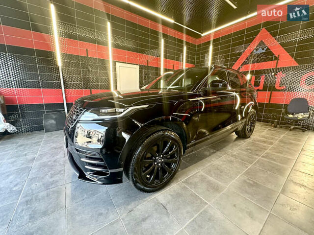 Черный Ленд Ровер Рендж Ровер Велар, объемом двигателя 2 л и пробегом 99 тыс. км за 36999 $, фото 12 на Automoto.ua