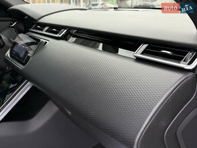 Чорний Ленд Ровер Рендж Ровер Велар, об'ємом двигуна 2.99 л та пробігом 74 тис. км за 49000 $, фото 44 на Automoto.ua