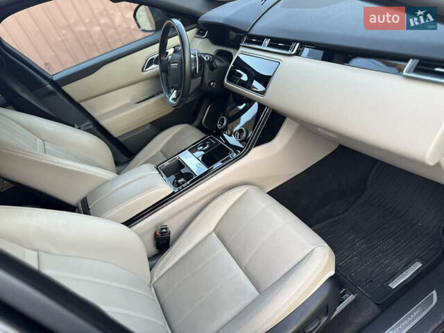 Черный Ленд Ровер Рендж Ровер Велар, объемом двигателя 2 л и пробегом 99 тыс. км за 36999 $, фото 22 на Automoto.ua