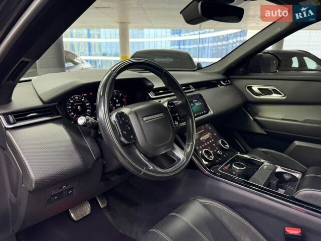 Чорний Ленд Ровер Рендж Ровер Велар, об'ємом двигуна 2.99 л та пробігом 74 тис. км за 49000 $, фото 20 на Automoto.ua