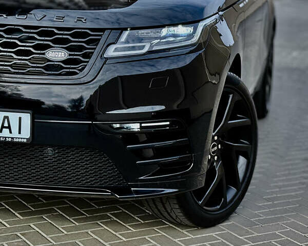 Черный Ленд Ровер Рендж Ровер Велар, объемом двигателя 2 л и пробегом 90 тыс. км за 39999 $, фото 116 на Automoto.ua