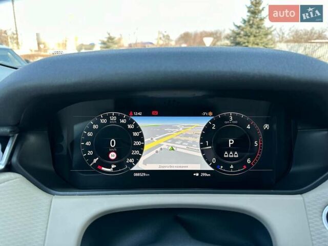 Черный Ленд Ровер Рендж Ровер Велар, объемом двигателя 2 л и пробегом 88 тыс. км за 44900 $, фото 20 на Automoto.ua