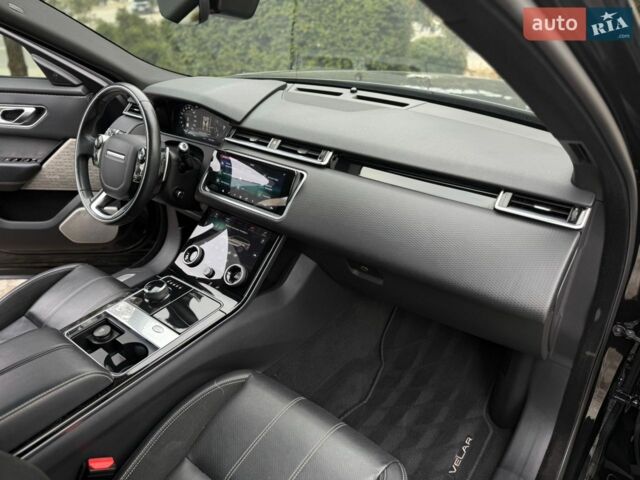 Чорний Ленд Ровер Рендж Ровер Велар, об'ємом двигуна 2 л та пробігом 60 тис. км за 37900 $, фото 71 на Automoto.ua