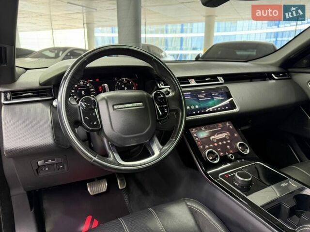 Чорний Ленд Ровер Рендж Ровер Велар, об'ємом двигуна 2.99 л та пробігом 74 тис. км за 49000 $, фото 26 на Automoto.ua