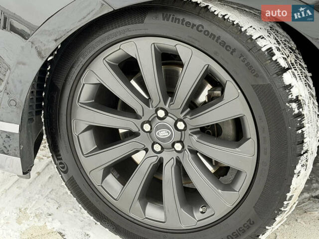 Чорний Ленд Ровер Рендж Ровер Велар, об'ємом двигуна 2.99 л та пробігом 74 тис. км за 49000 $, фото 29 на Automoto.ua