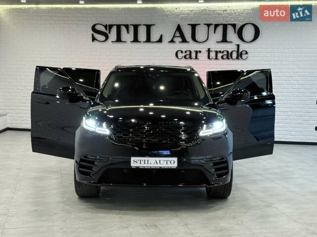 Черный Ленд Ровер Рендж Ровер Велар, объемом двигателя 2 л и пробегом 90 тыс. км за 39999 $, фото 3 на Automoto.ua