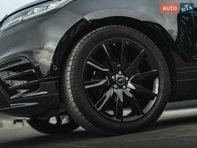 Черный Ленд Ровер Рендж Ровер Велар, объемом двигателя 2 л и пробегом 136 тыс. км за 53000 $, фото 11 на Automoto.ua