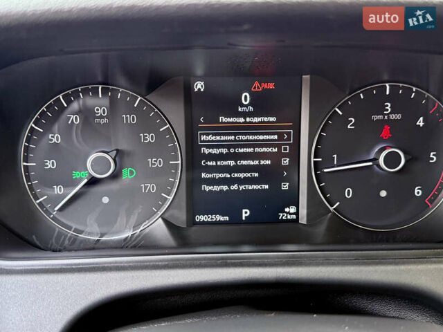 Черный Ленд Ровер Рендж Ровер Велар, объемом двигателя 2 л и пробегом 90 тыс. км за 39999 $, фото 98 на Automoto.ua