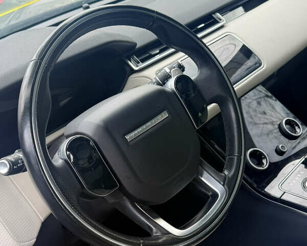 Черный Ленд Ровер Рендж Ровер Велар, объемом двигателя 3 л и пробегом 133 тыс. км за 22100 $, фото 12 на Automoto.ua