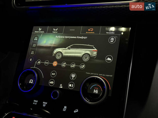 Чорний Ленд Ровер Рендж Ровер Велар, об'ємом двигуна 2.99 л та пробігом 74 тис. км за 49000 $, фото 40 на Automoto.ua