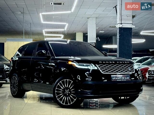 Черный Ленд Ровер Рендж Ровер Велар, объемом двигателя 2 л и пробегом 58 тыс. км за 37999 $, фото 5 на Automoto.ua
