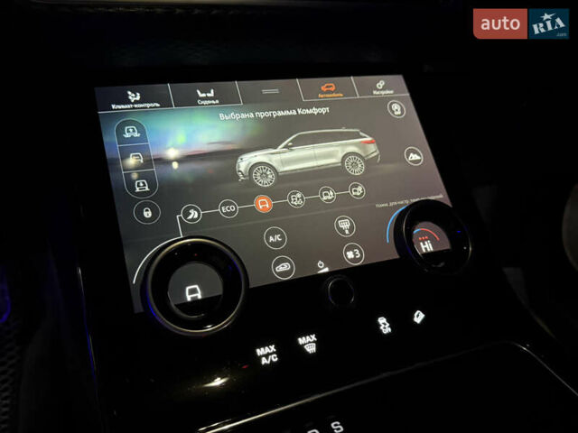 Чорний Ленд Ровер Рендж Ровер Велар, об'ємом двигуна 2.99 л та пробігом 74 тис. км за 49000 $, фото 39 на Automoto.ua