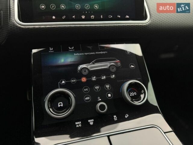 Черный Ленд Ровер Рендж Ровер Велар, объемом двигателя 2 л и пробегом 60 тыс. км за 39500 $, фото 45 на Automoto.ua