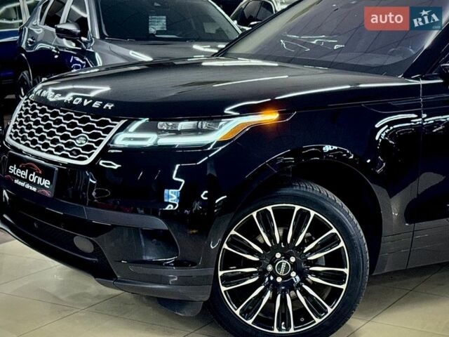 Черный Ленд Ровер Рендж Ровер Велар, объемом двигателя 2 л и пробегом 58 тыс. км за 37999 $, фото 3 на Automoto.ua