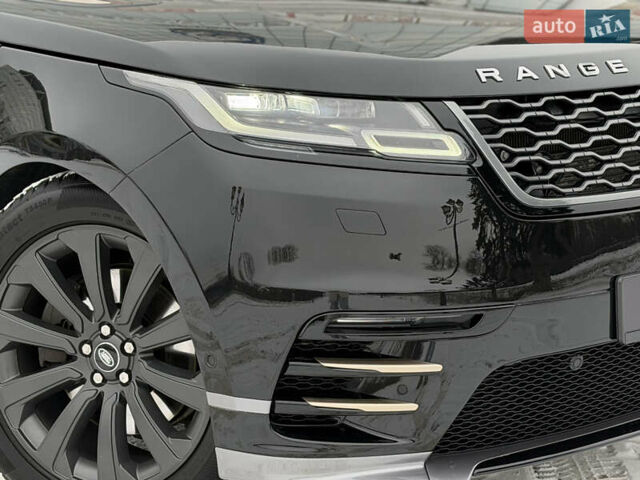 Чорний Ленд Ровер Рендж Ровер Велар, об'ємом двигуна 2.99 л та пробігом 74 тис. км за 49000 $, фото 4 на Automoto.ua